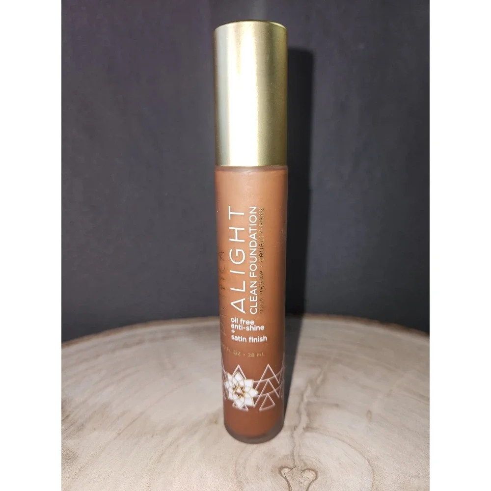 Pacifica Alight Clean Foundation Oil -Free Satin Finish COOL DEEP 04CD‎ 28ml New